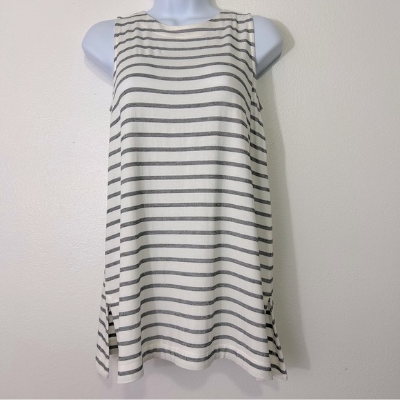 J. Jill Tops - J.Jill Ladies Size XSmall NWT Cream Black Tank Top
